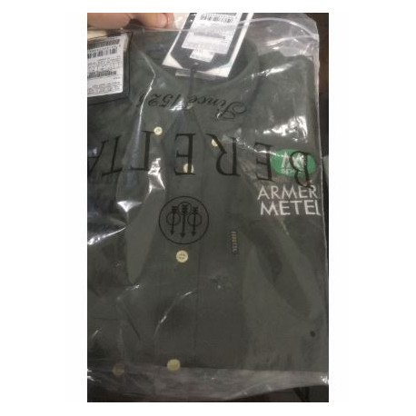 Camicia Beretta verde con ricami personalizzati Armeria Metelli Sport